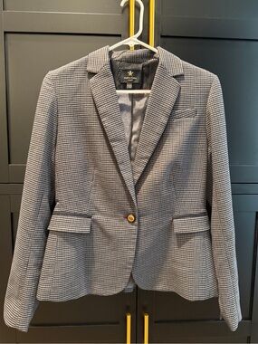 Massimo Fabbro-Italy Women's Houndstooth Blazer.